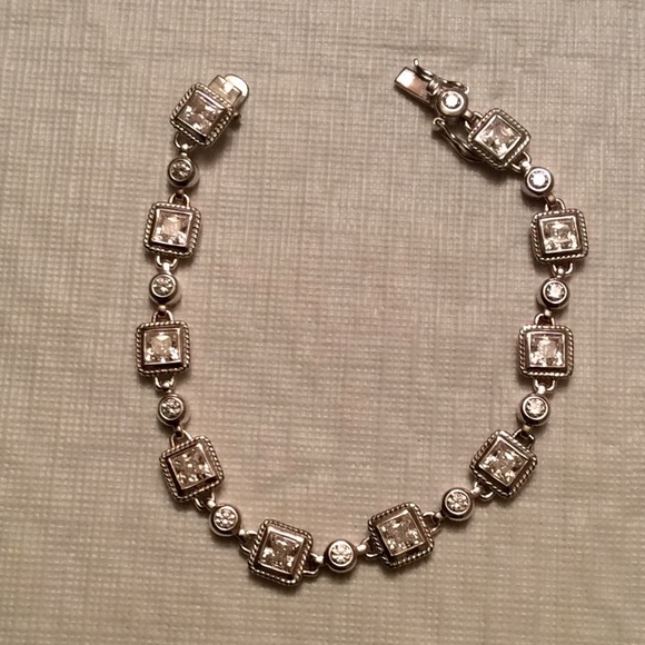 Jewelry - 925 Sterling Square & Round Bezel Bracelet-7 3/8”